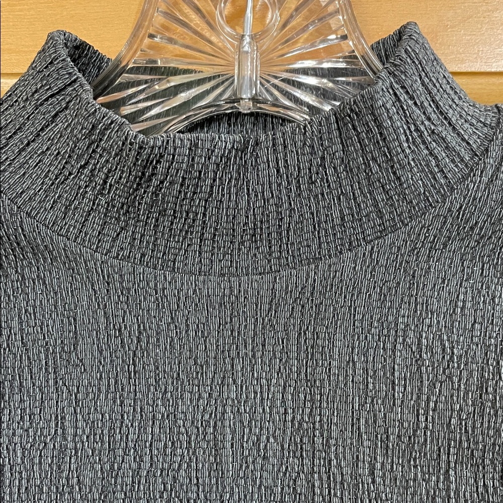 Zara Black Textured Mock Neck Short Sleeve Top - Picture 3 of 7